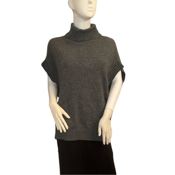 BCBGMaxAzria Kasia Gray Wool & Cashmere Turtleneck Sweater Extra Small/Small - Picture 1 of 6